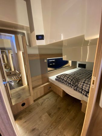 Cobra Yachts 45 | Magellan