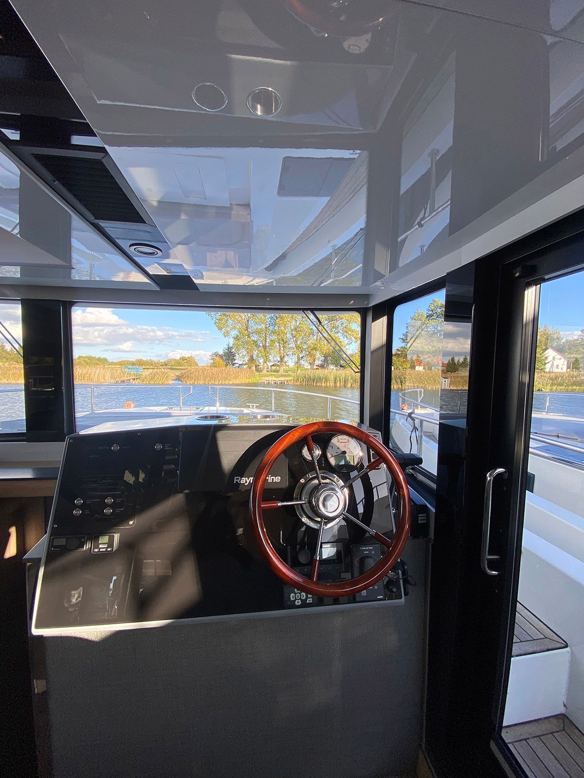 Cobra Yachts 45 | Columbus