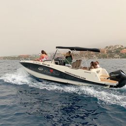 Quicksilver 755 Sun Deck | Moni Boat