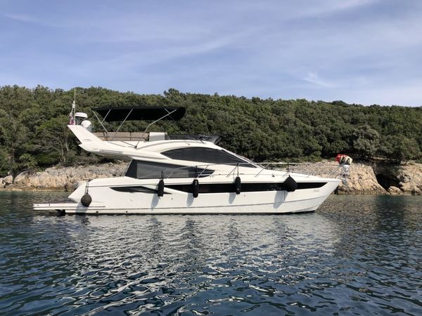 Galeon 420 Fly | Perla