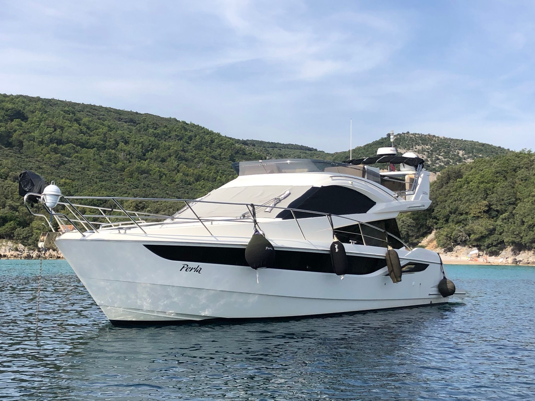Galeon 420 Fly | Perla