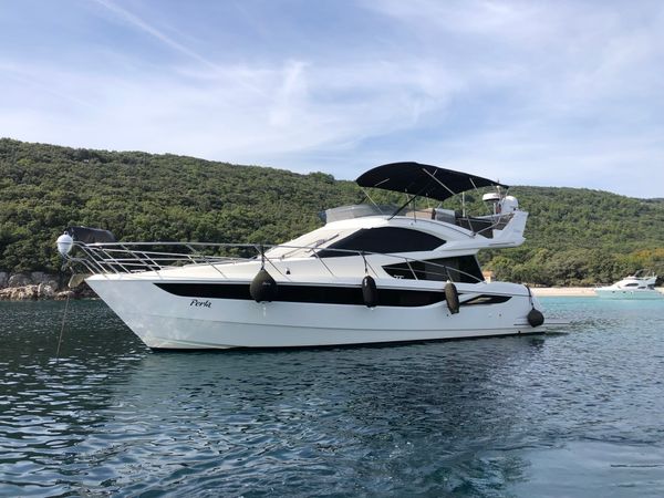 Galeon 420 Fly | Perla