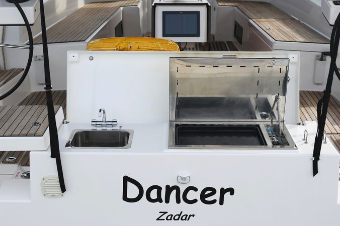 Dufour 530 | Dancer