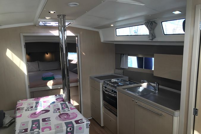 Beneteau Oceanis 38.1 | Sanuk