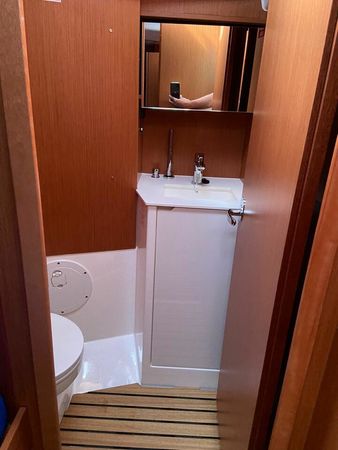 Bavaria C38 | La Vela