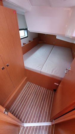 Bavaria C38 | La Vela