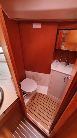 Bavaria C38 | La Vela