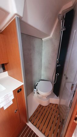 Bavaria C38 | La Vela