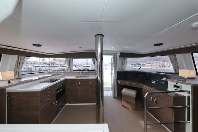 Bali 4.4 | James Webb