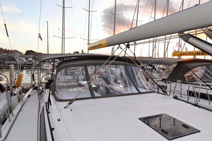 Dufour 470 | Chill Course