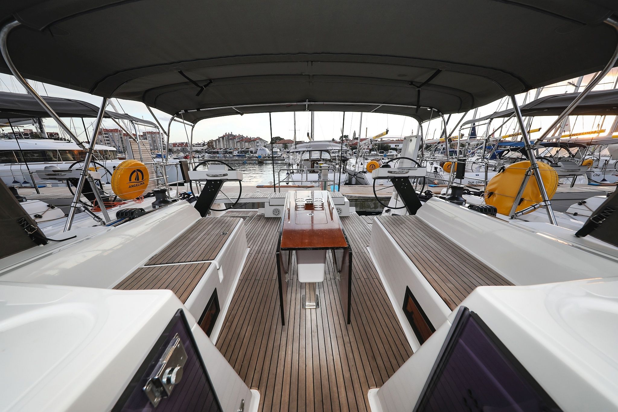 Dufour 470 | Chill Course