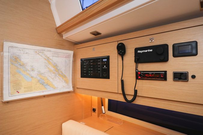 Dufour 470 | Chill Course