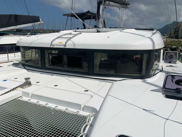 Lagoon 40 | Pina Colada