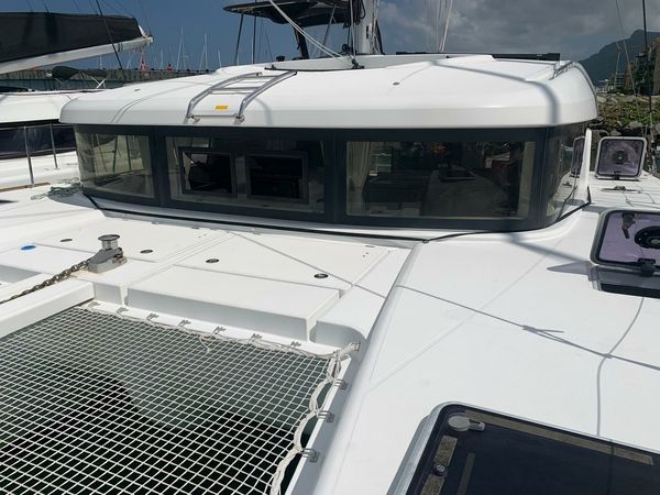 Lagoon 40 | Pina Colada