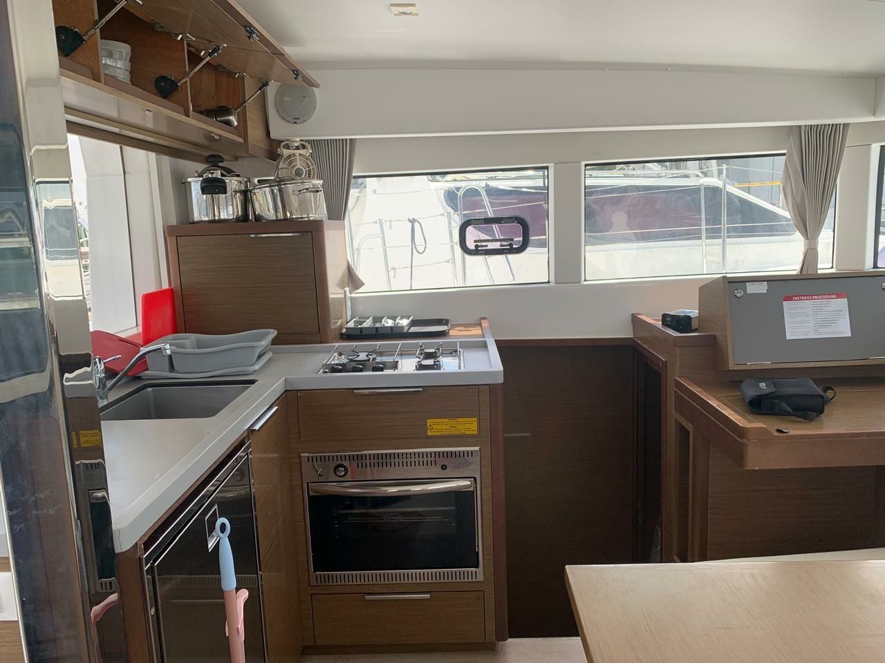 Lagoon 40 | Pina Colada