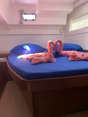 Lagoon 40 | Pina Colada