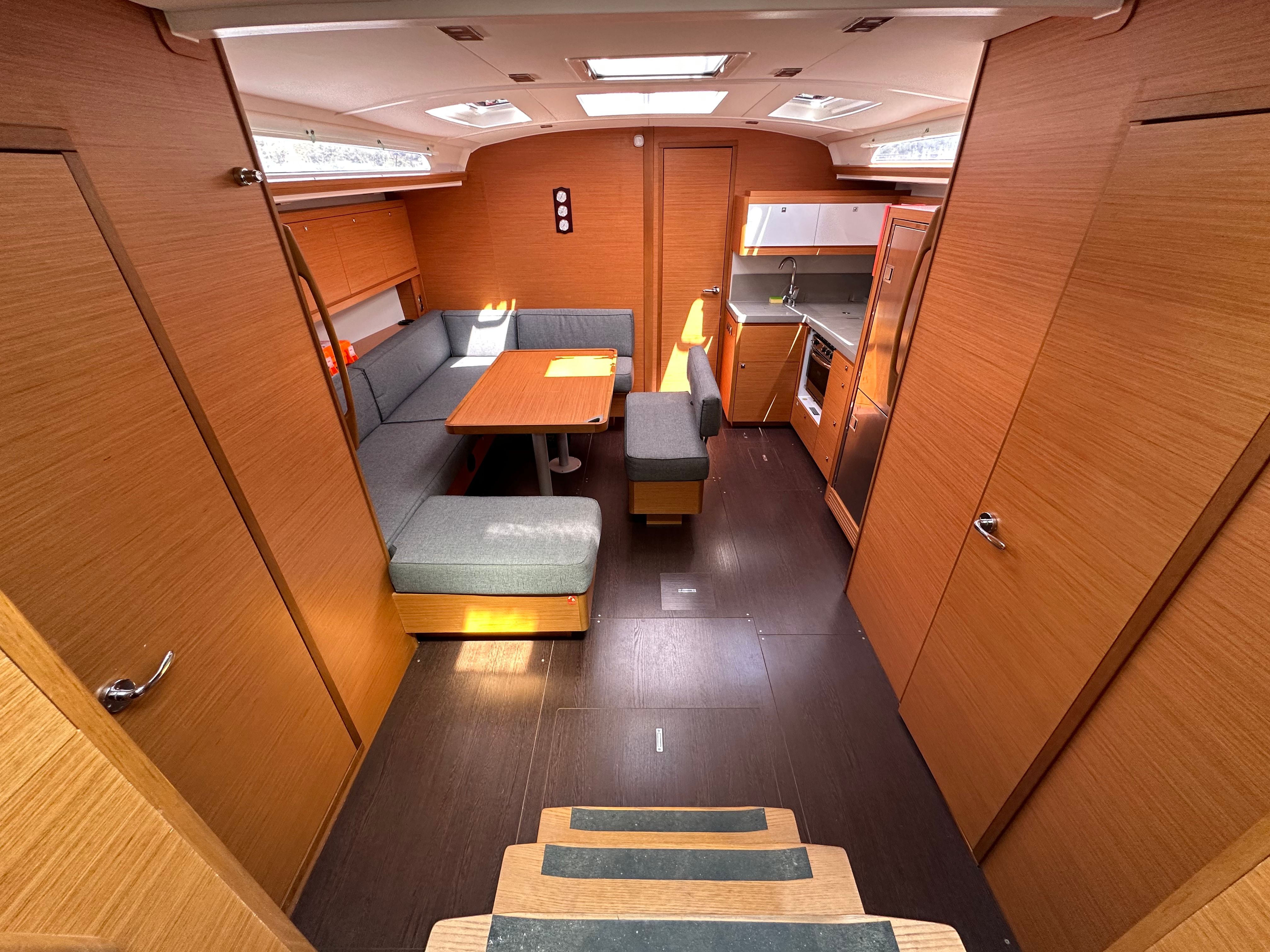 Dufour 470 | Suha Bey