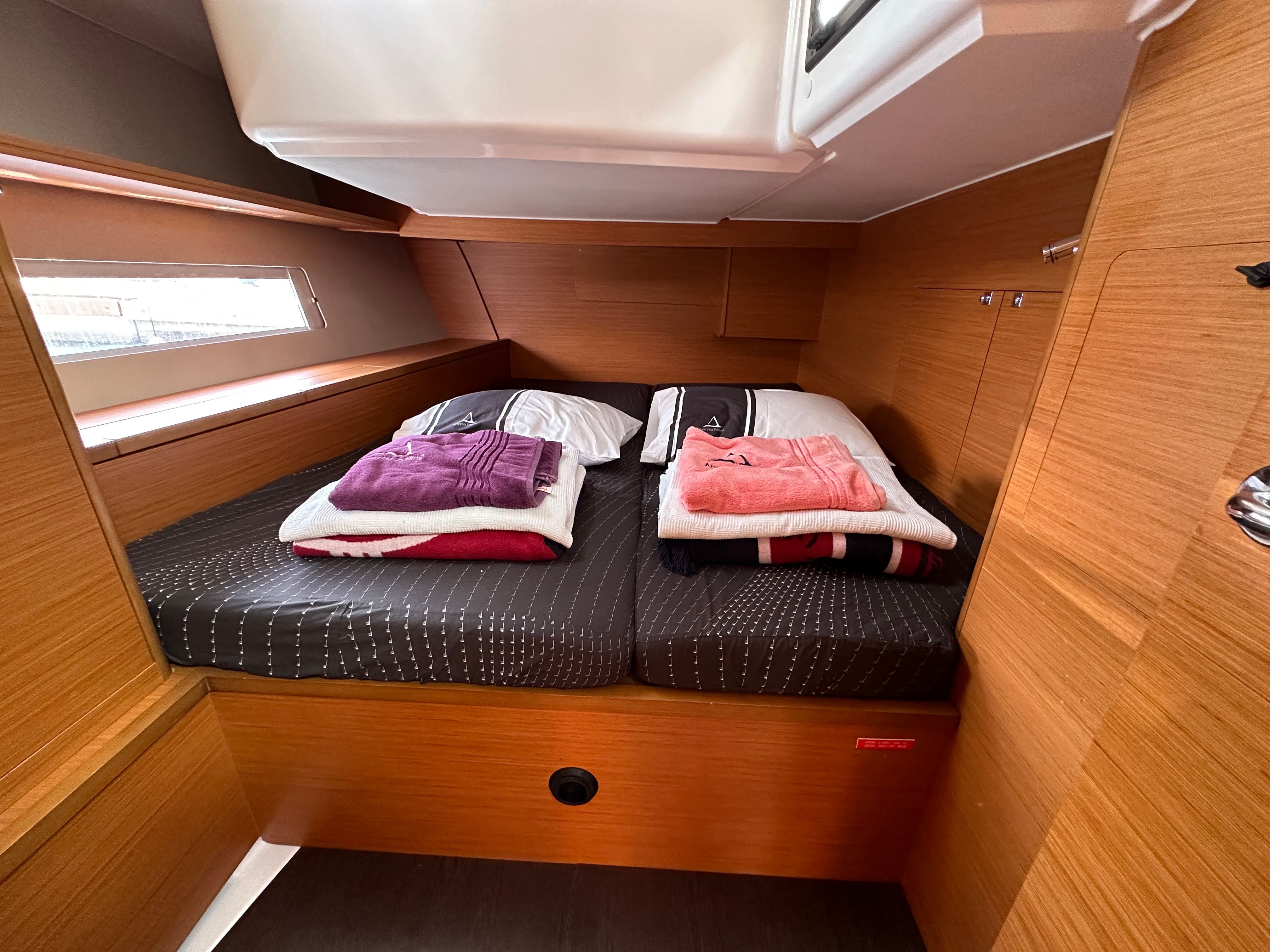 Dufour 470 | Suha Bey