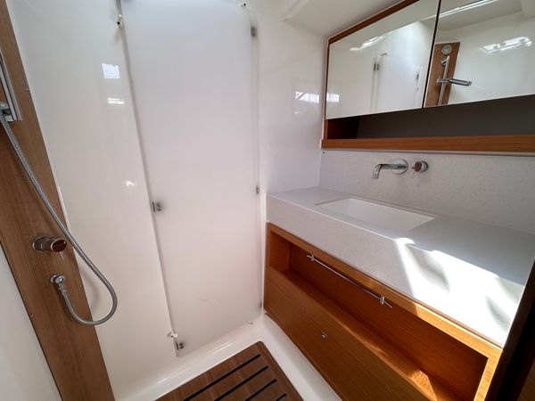 Dufour 470 | Suha Bey