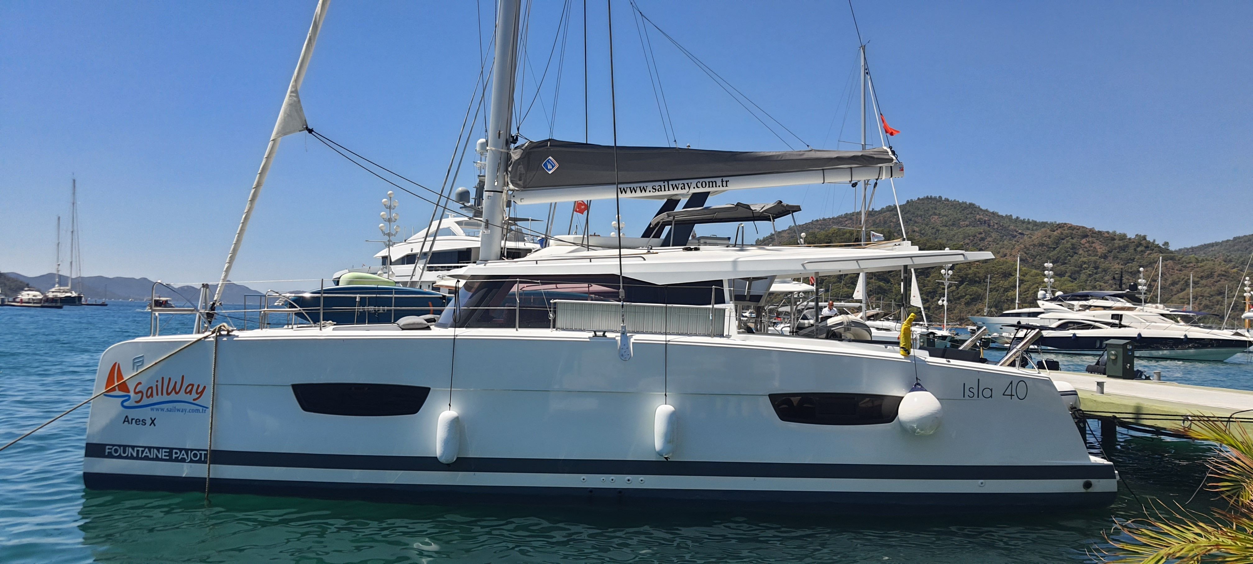 Fountaine Pajot Isla 40 | Ares 10