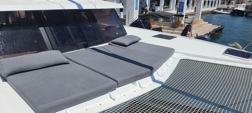 Fountaine Pajot Isla 40 | Ares 10