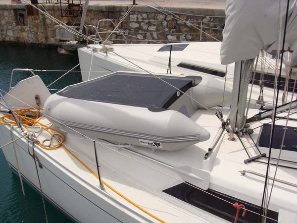 Hanse 325 | Selini