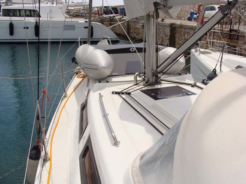 Hanse 325 | Selini