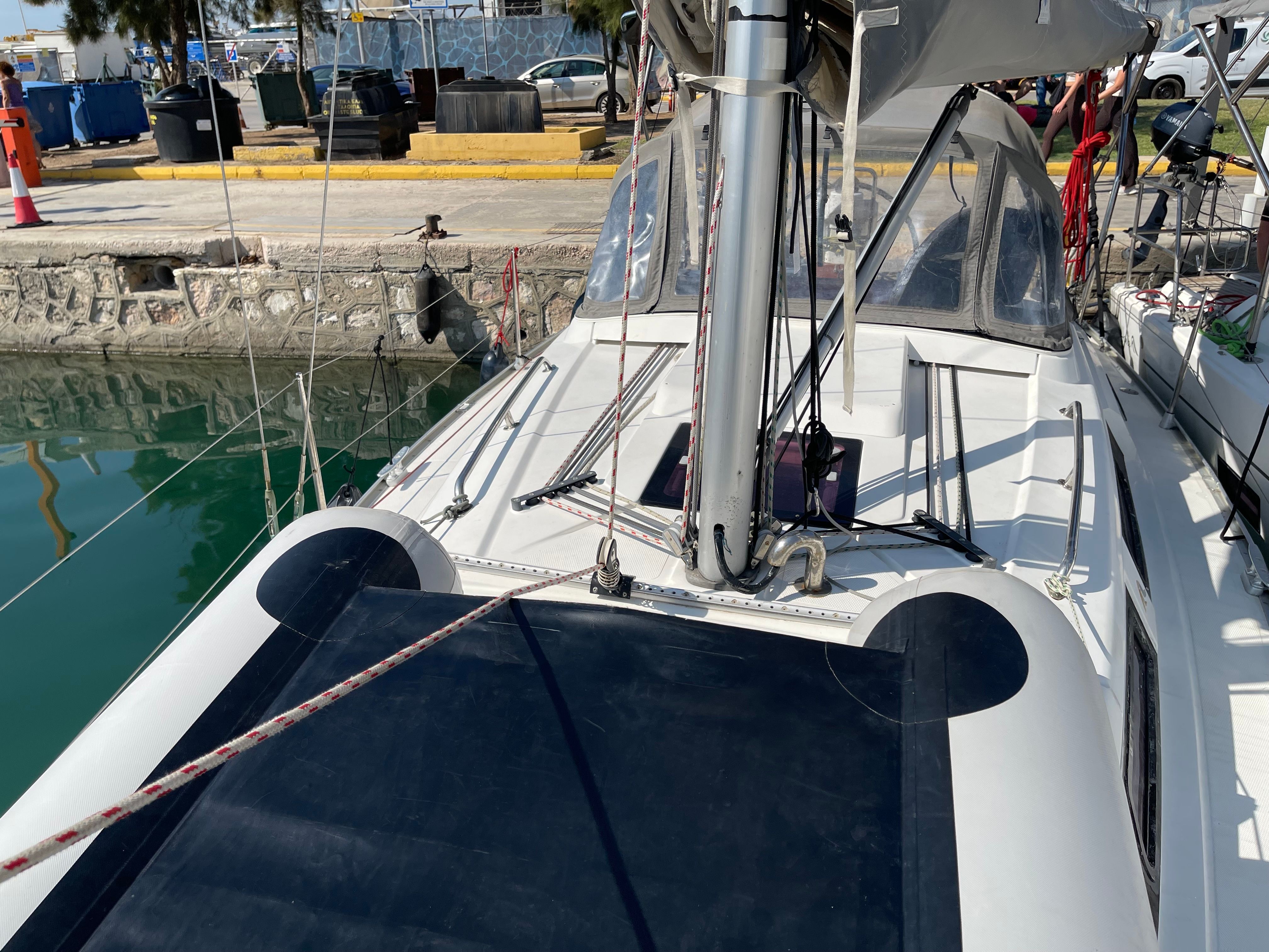 Hanse 325 | Selini