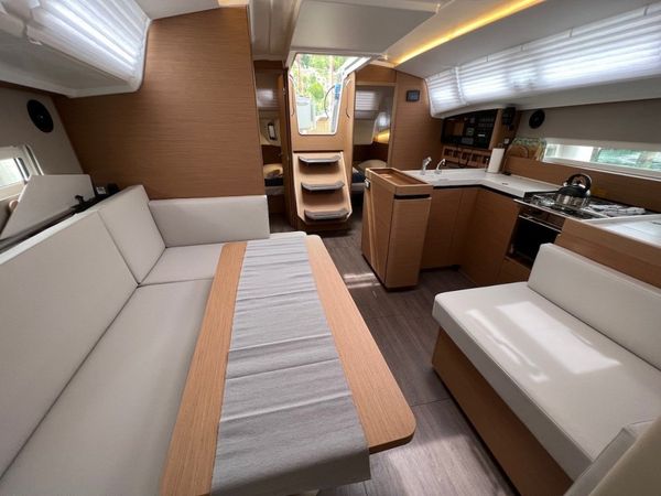 Jeanneau Sun Odyssey 410 | Thalia