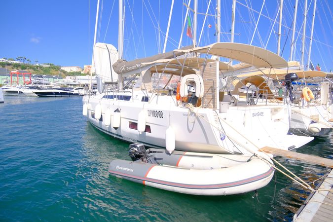 Dufour 470 | Banshee