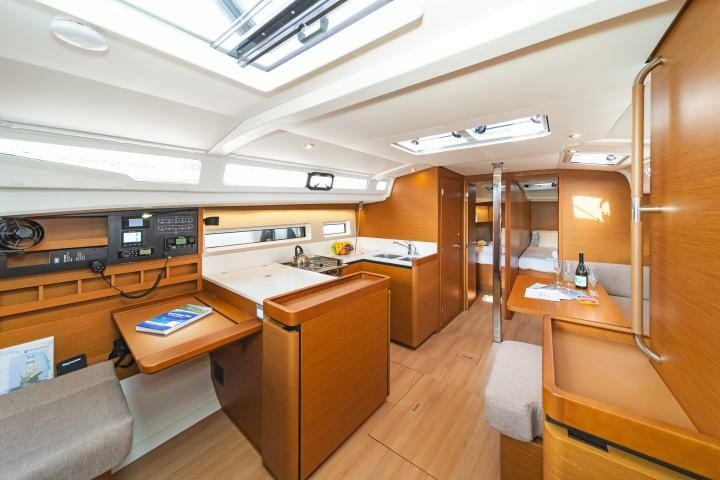 Jeanneau Sun Odyssey 440 | Esperos