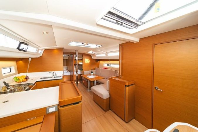 Jeanneau Sun Odyssey 440 | Esperos