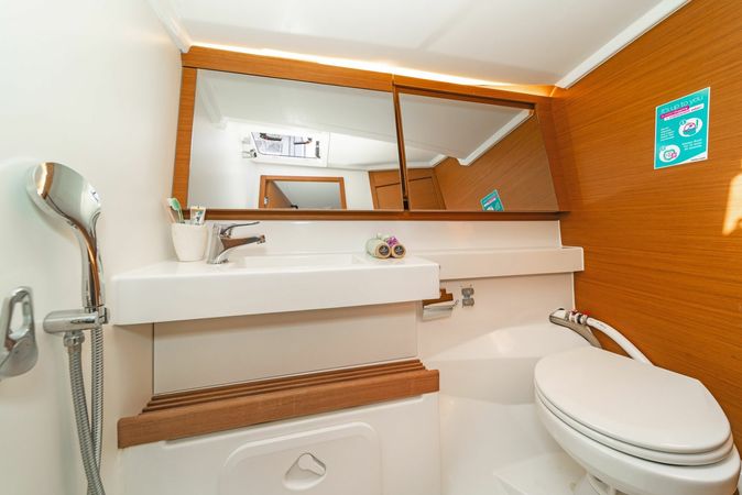 Jeanneau Sun Odyssey 440 | Esperos