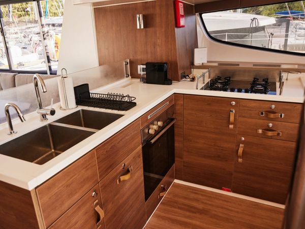 Bali 4.6 | Ediba Scorpio