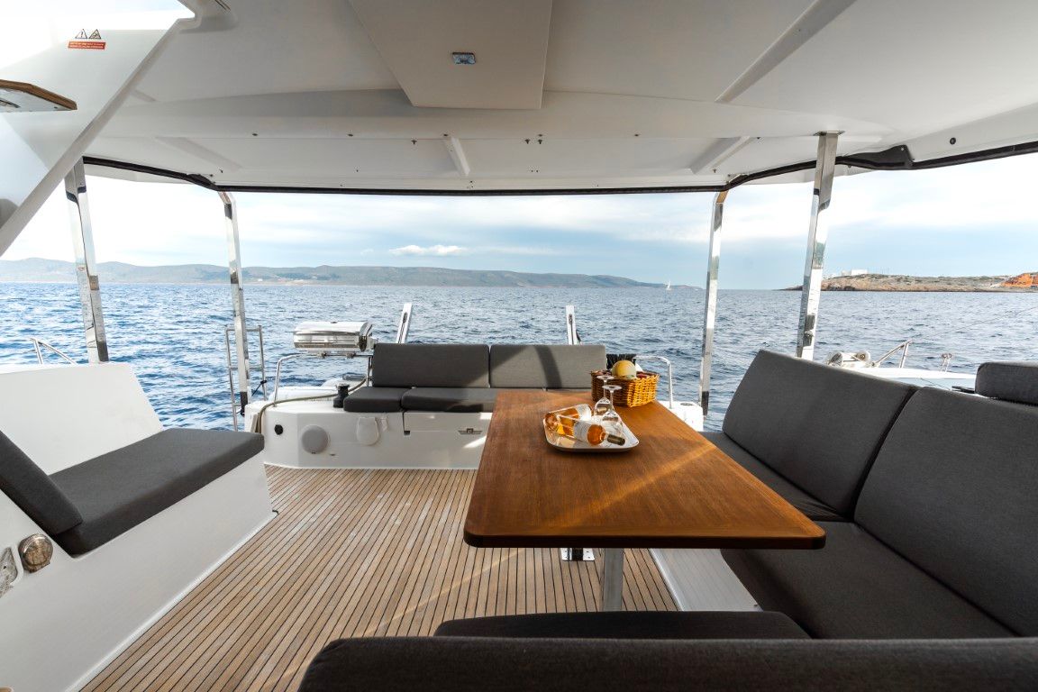 Fountaine Pajot Isla 40 | Carpe Vitam