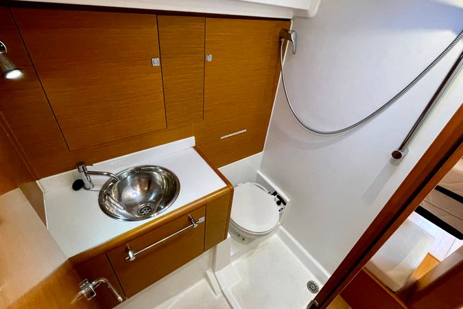 Jeanneau Sun Odyssey 449 | Amelie