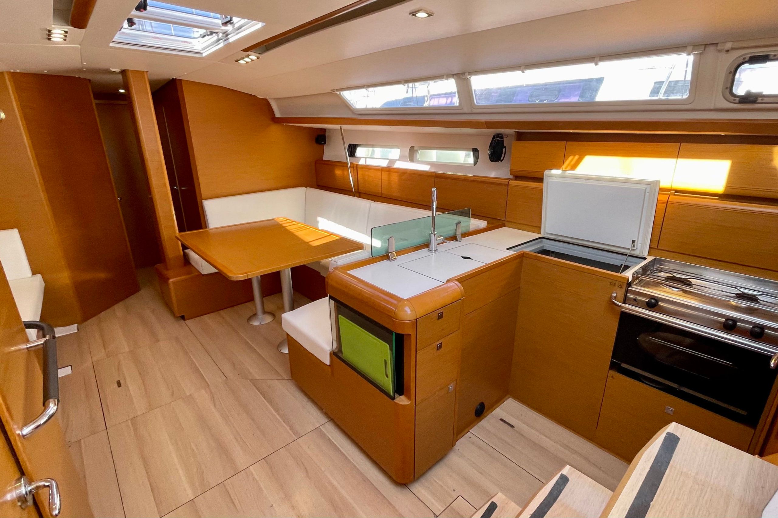 Jeanneau Sun Odyssey 449 | Amelie