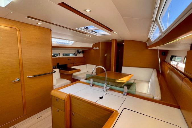 Jeanneau Sun Odyssey 449 | Amelie