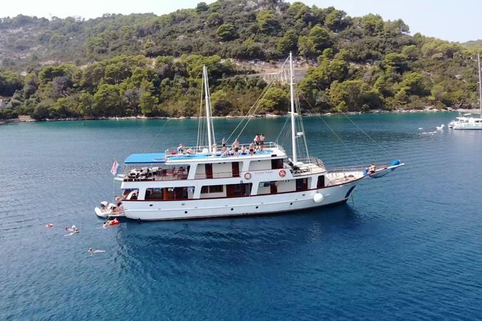 Gulet 92 | Otac Nikola