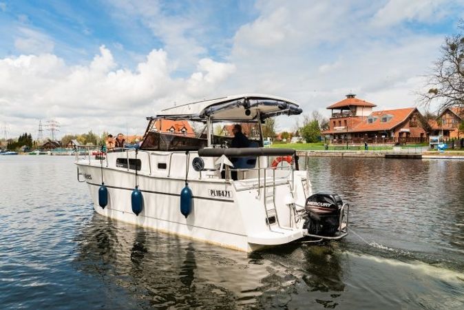 Delphia Nautika 830 | You and Me
