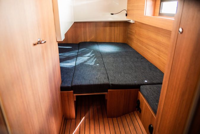 Cobra Yachts 40 | Lentamente