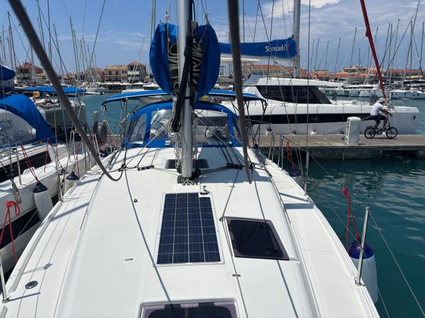Jeanneau Sun Odyssey 380 | Sunsail 22