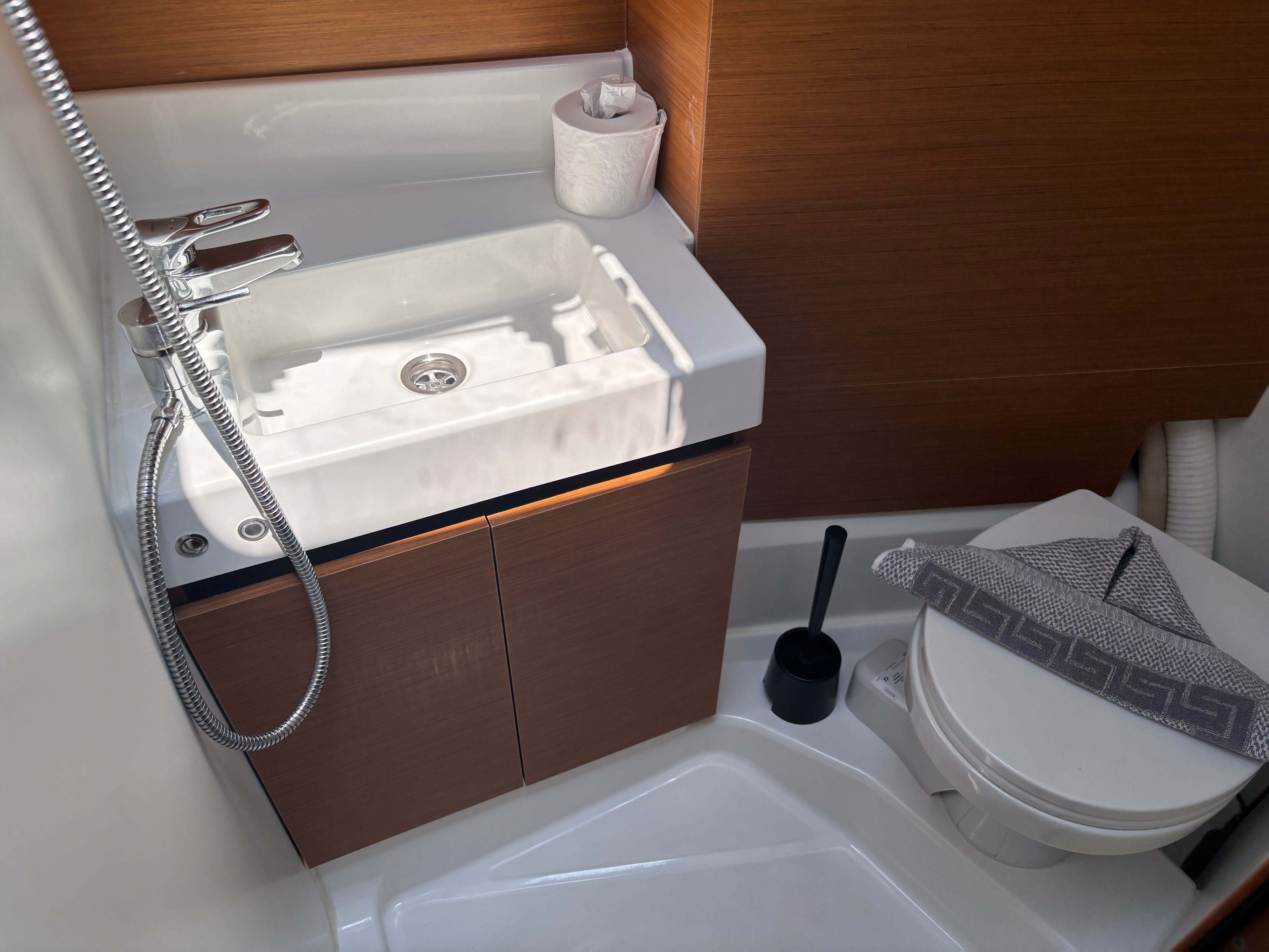 Jeanneau Sun Odyssey 380 | Sunsail 22