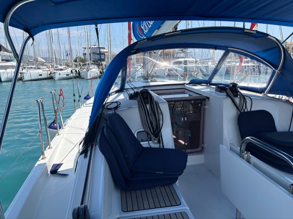 Jeanneau Sun Odyssey 380 | Sunsail 22