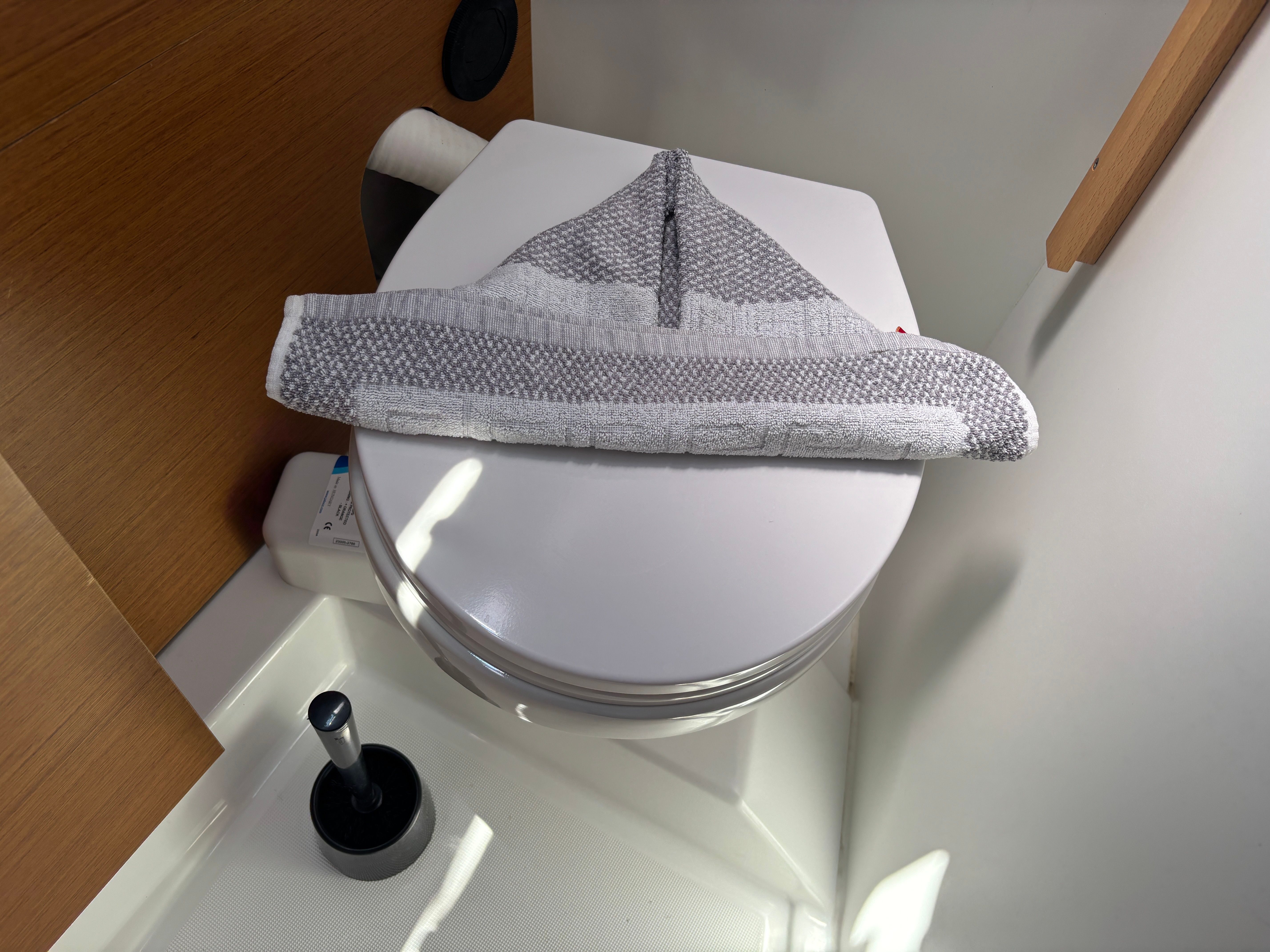 Jeanneau Sun Odyssey 380 | Sunsail 22