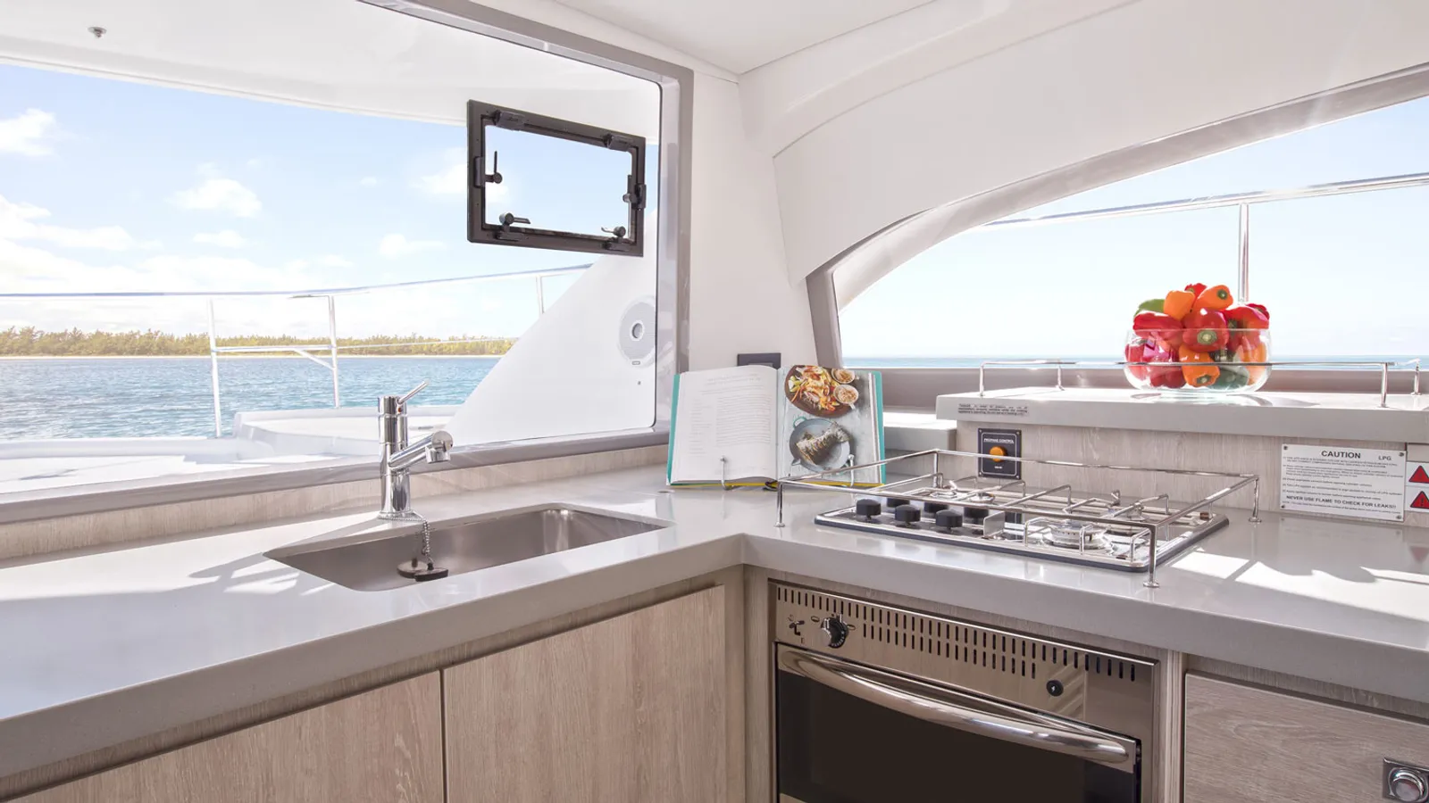 Leopard 43 PC | Moorings 19