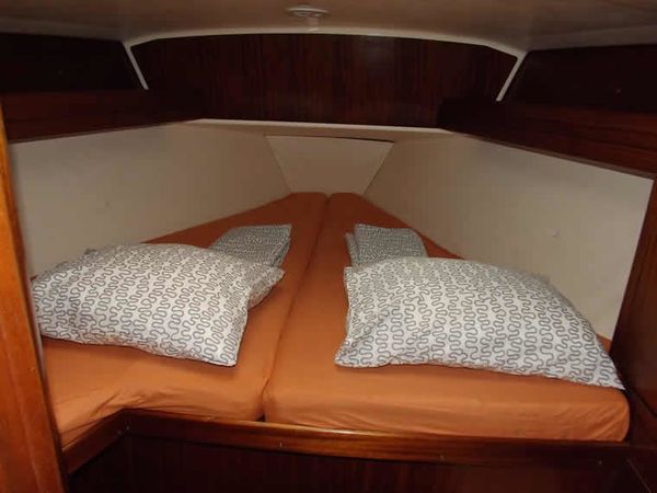 Bavaria 50 | Burlesque