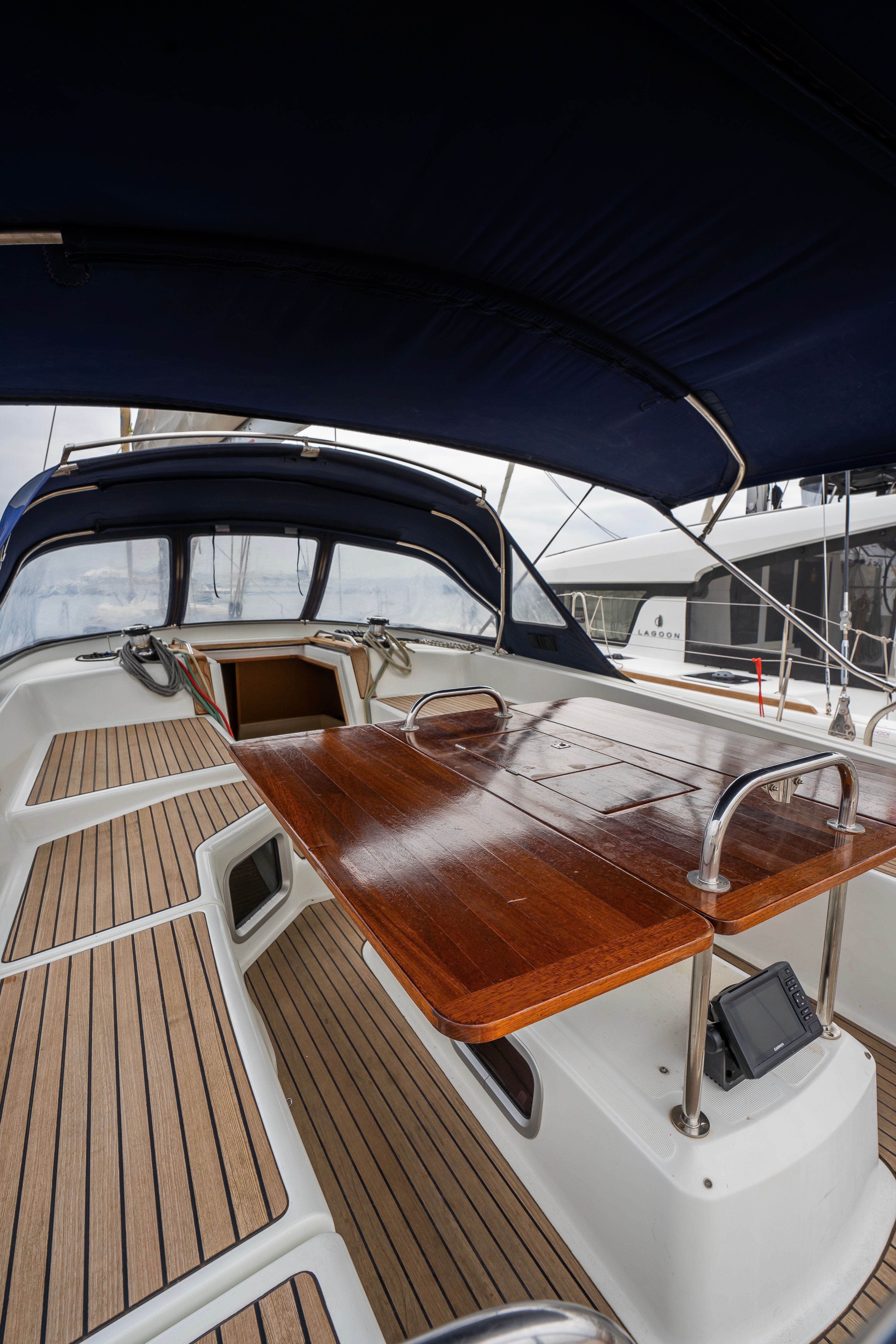 Jeanneau 53 | Regina 5