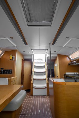 Jeanneau 53 | Regina 5