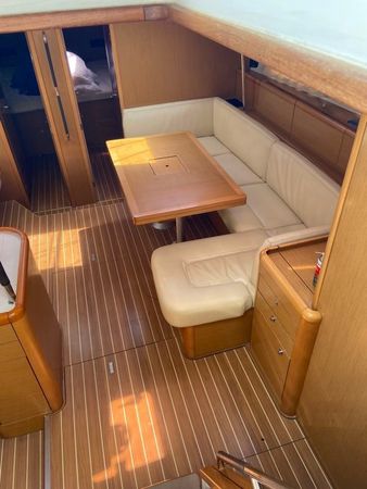 Jeanneau 53 | Regina 5